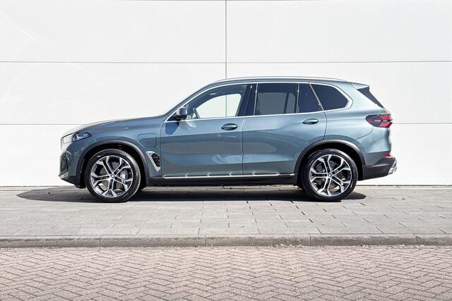 BMW X5 xDrive50e Launch Edition