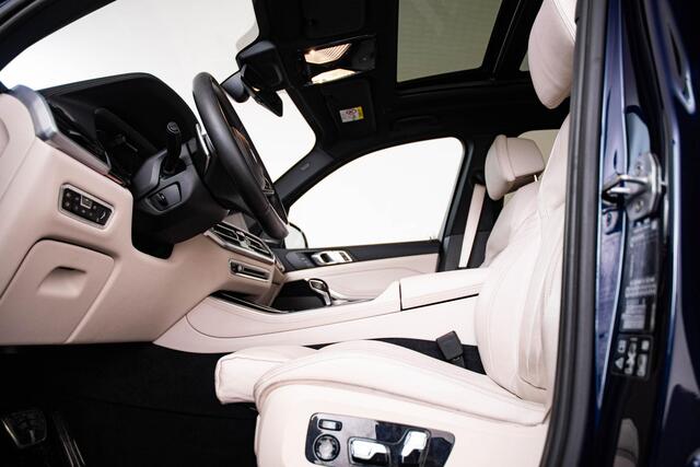 BMW X5 xDrive30d High Executive m Sport - Trekhaak - Panoramadak - Parking/driving Assistant - Head Up - Harman Kardon - Comfort Access - Warmte Comfort Pack Voor - Interieurvoorverwarming - Getinte Ruiten -