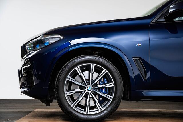 BMW X5 xDrive30d High Executive m Sport - Trekhaak - Panoramadak - Parking/driving Assistant - Head Up - Harman Kardon - Comfort Access - Warmte Comfort Pack Voor - Interieurvoorverwarming - Getinte Ruiten -