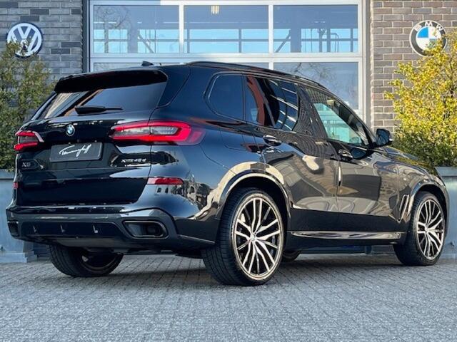 BMW X5 XDRIVE40D M-SPORT - PANO - LASER - TREKH. - 22 INCH