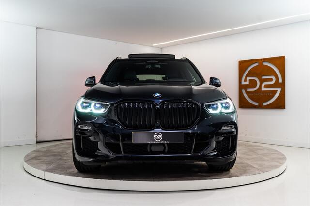 BMW X5 xDrive45e High Executive M-Sport 394PK | SKyLounge | H/K | Laser | Executive | VOL! 12 MND Garantie