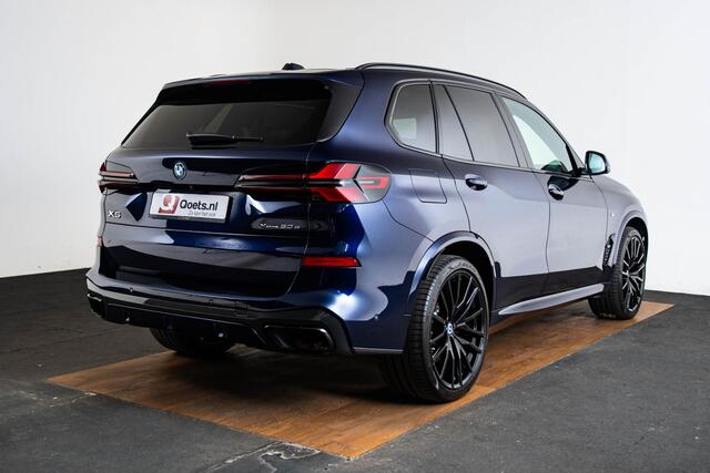 BMW X5 xDrive50e Launch Edition M Sport - Trekhaak - Panoramadak - Parking/Driving Assistant Professional - Active Protection - Harman Kardon - Comfort Access - Comfortstoelen - Stoelventilatie/massage - Warmte Comfort Pack -