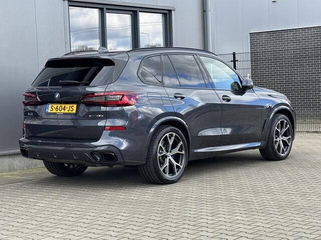 BMW X5 xDrive45e High Executive 392 PK | M-Sport | Comfort stoelen | Achteras besturing | Softclose