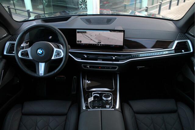 BMW X5 xDrive50e High Executive M Sport Automaat / Panoramadak / Trekhaak / Adaptieve LED / Comfort Access / Parking Assistant Professional / Gesture Control