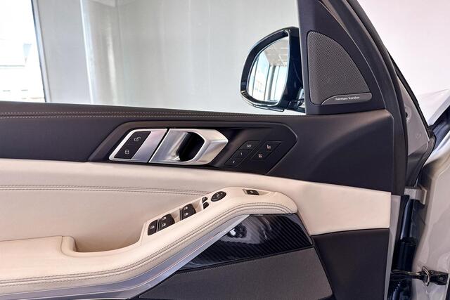 BMW X5 xDrive50e Launch Edition | M Sport | Sky Lounge | Stoelventilatie | Harman Kardon | M Performance