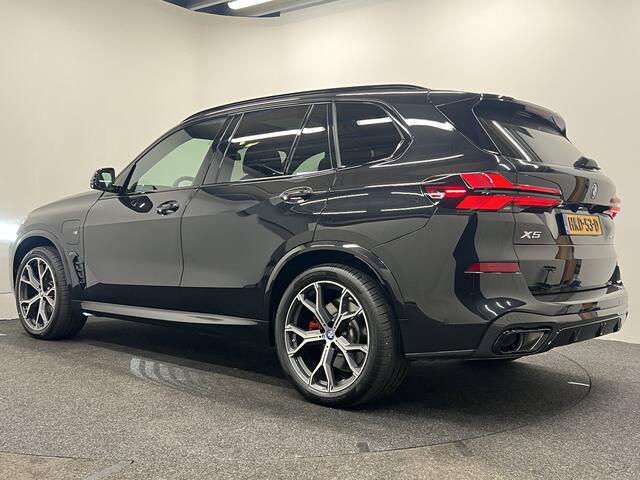 BMW X5 xDrive50e 489 PK | PANO | LUCHTVERING | TREKHAAK | LEDER |