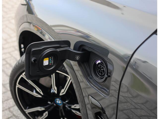 BMW X5 xDrive 50e *Vierwielbesturing*Bow&Wil*SkyLounge*