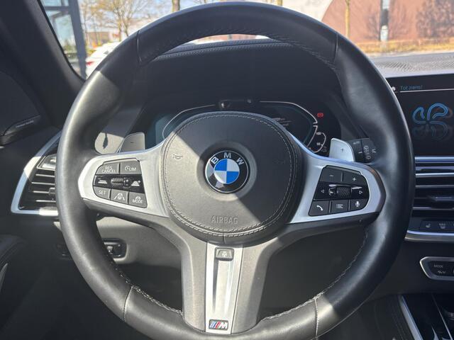 BMW X5 45e M Sport VAN ¤49.900,- VOOR ¤47.440,- UW LENTEVOORDEEL: ¤2.460,- | ACTIVE CRUISE | MEMORY SEAT | HEAD UP
