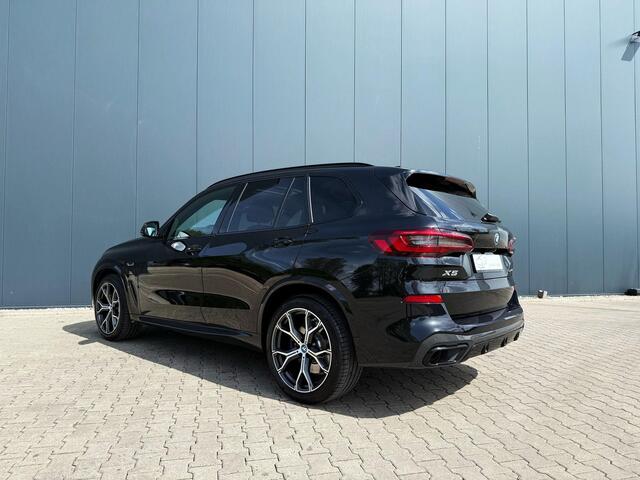 BMW X5 xDrive45e M-sport / pano / tr.hk / HUD