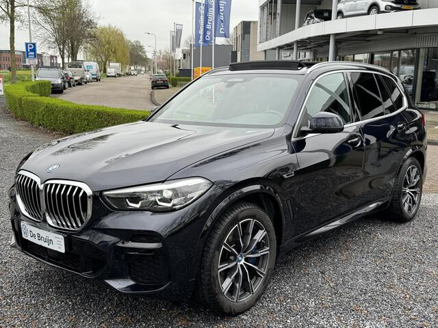 BMW X5 xDrive45e M-Sport (Pano,Trekhaak,Leer,Luchtvering)