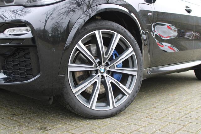 BMW X5 xDrive45e High Executive 22 inch, M-Sportpakket, Head up display, Panoramadak, Harman Kardon, Stoelventilatie, Comfortstoelen met memory, Niveauregeling 2 assen, Grootlichtassistent, Parkeerhulpsysteem Plus, Navigatie Professional, Achteruitrijcamera, Gro