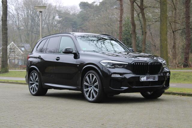 BMW X5 xDrive45e High Executive 22 inch, M-Sportpakket, Head up display, Panoramadak, Harman Kardon, Stoelventilatie, Comfortstoelen met memory, Niveauregeling 2 assen, Grootlichtassistent, Parkeerhulpsysteem Plus, Navigatie Professional, Achteruitrijcamera, Gro