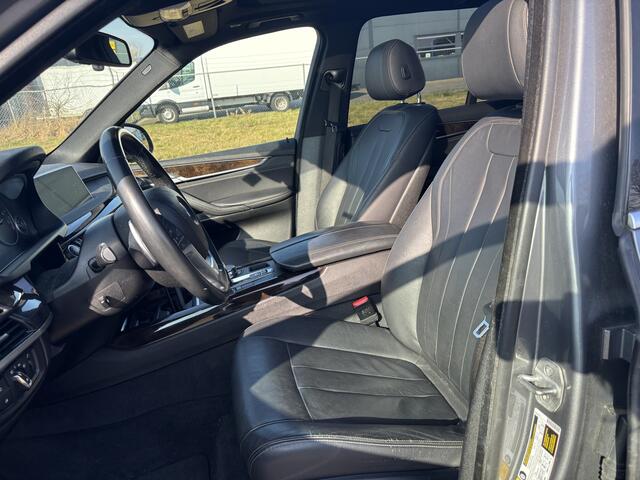 BMW X5 BWJ 2018 xDrive35i 306 PK High Executive AUTOMAAT/ TREKHAAK / NAVI / CLIMA / CRUISE / STOELVERW. / ELEKTRA PAKKET / PANORAMADAK / KEY LESS / LEDER / LMV / PDC