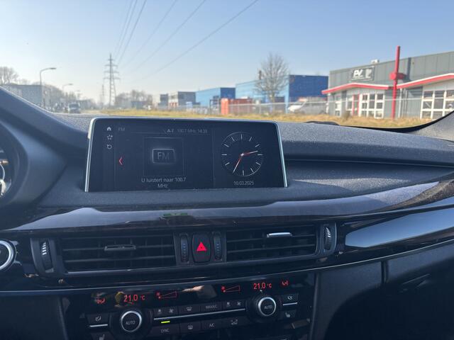 BMW X5 BWJ 2018 xDrive35i 306 PK High Executive AUTOMAAT/ TREKHAAK / NAVI / CLIMA / CRUISE / STOELVERW. / ELEKTRA PAKKET / PANORAMADAK / KEY LESS / LEDER / LMV / PDC