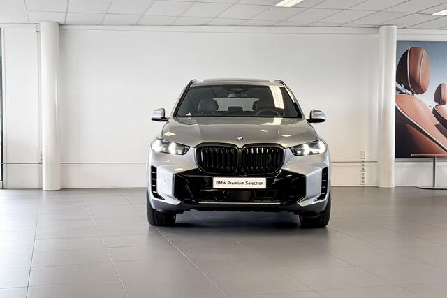 BMW X5 xDrive50e High Executive | M Sport | Glazen Panoramadak | Massagestoelen | Harman Kardon | Trekhaak |
