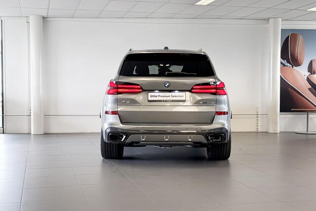 BMW X5 xDrive50e High Executive | M Sport | Glazen Panoramadak | Massagestoelen | Harman Kardon | Trekhaak |