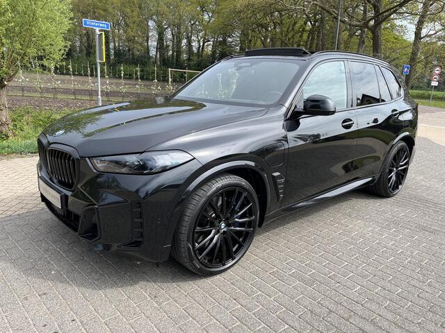 BMW X5 xDrive50e High EXE M sport High EXE M-Sport B&W