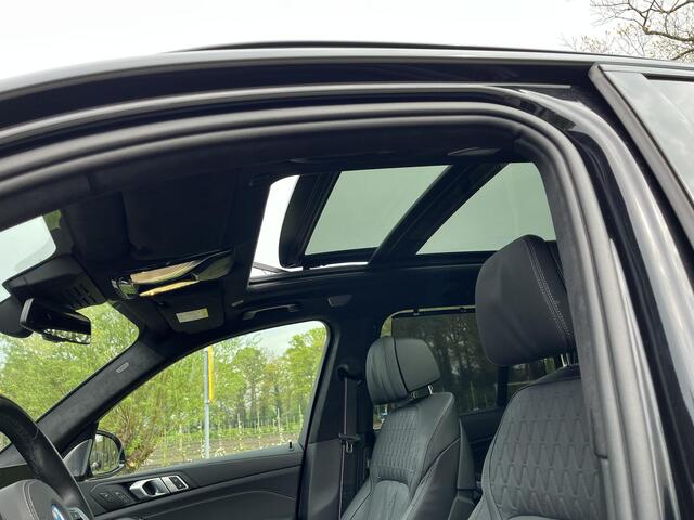 BMW X5 xDrive50e High EXE M sport High EXE M-Sport B&W