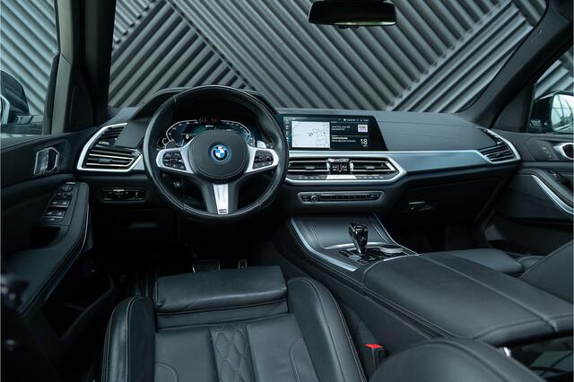 BMW X5 xDrive45e M-Sport ACC Pano Laser Shadow Head Up Ambient Stoelvent. Trekhaak
