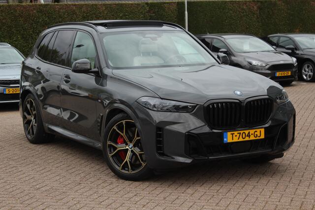BMW X5 xDrive50e Launch Edition / Glascoating / Panoramadak / 360Camera / Head-up / 21'' / Carbon / Harman Kardon / Softclose / Stoelmassage / Luxe Leder / Dodehoek / ACC