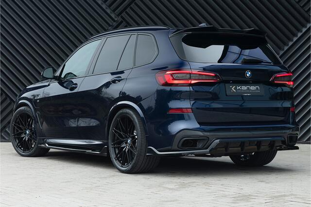 BMW X5 xDrive45e M-Sport ACC Pano Laser Kristal Head Up Skylounge Massage Stoelvent. Trekhaak