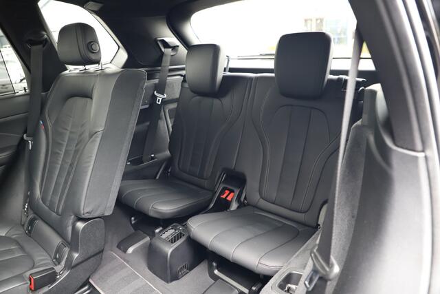 BMW X5 xDrive30d M-Sport 7 Persoons | 265PK | Luchtvering | Head-up | Keyles-go | Sfeerverlichting | Pano | ACC | Harman/Kardon | Memory | Stoelverwarming | 2019.