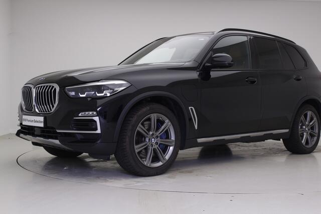 BMW X5 xDrive45e xLine | Trekhaak | Camera | Active Cruise Controle | Active Steering | Luchtvering v+a |