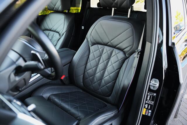 BMW X5 xDrive50e High Executive M Sport Automaat / Panoramadak / Trekhaak / Massagefunctie / Parking Assistant Professional / Adaptieve LED / Comfort Access / Gesture Control