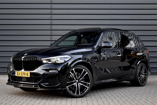 BMW X5 xDrive40i M Sport | Panoramadak | 22'' Velgen | Luchtvering | 4-Wiel Besturing | Harman/Kardon | Camera | Kristallen Pook | Incl. BTW | Orig. NL |