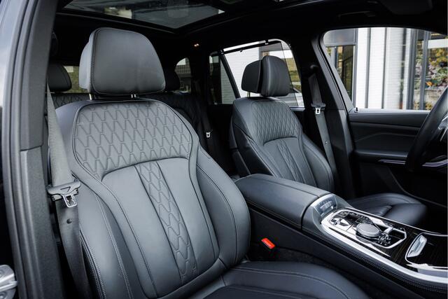 BMW X5 xDrive50e M-Sport Individual [BEVRIJDINGSDAG OPEN] Skylounge - Comfort Zetels - Harman Kardon