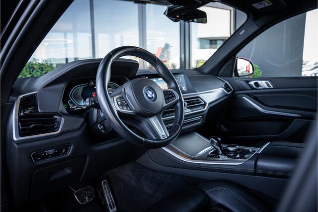 BMW X5 xDrive45e High Executive - M Sport | Panorama | Elek. Trekhaak | 360 Camera | Memory