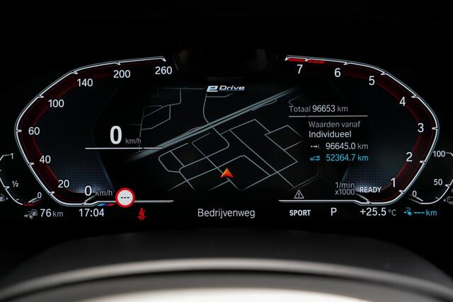 BMW X5 45e xDrive 395pk High Executive |M-pakket|schuif/kantel dak|Harman&Kardon|luchtvering|luxe lederen bekleding|memory|360 camera|Apple Carplay|HUD|virtual cockpit|blind spot|22" lichtmetalen velgen|