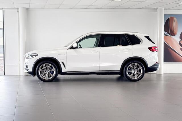 BMW X5 xDrive45e High Executive | Stoelverwarming | Comfort Access | Achteruitrijcamera |