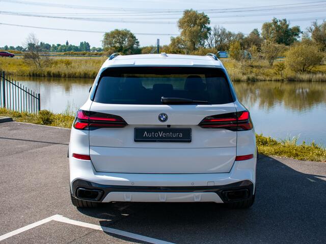 BMW X5 xDrive50e | M-sport Pro | Trekhaak | Hifi Sound | Stoelverwarming | Adapt. LED |