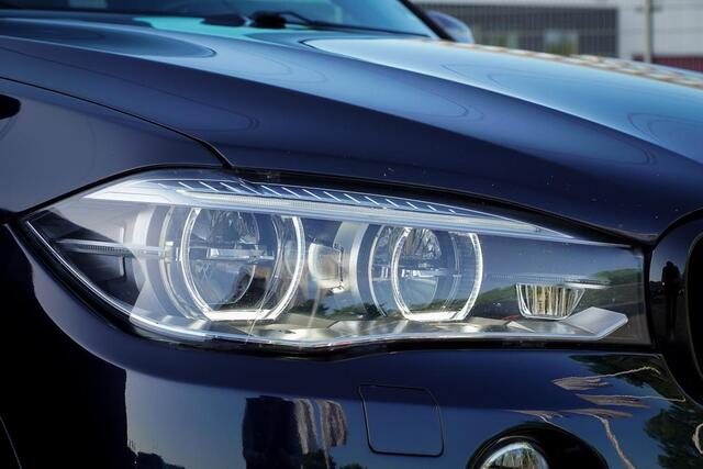 BMW X5 M50d / Pano / Harman Kardon / Leder / Trekhaak