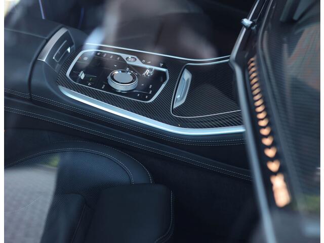 BMW X5 50e xDrive *Sky*B&W*M Sport Pro*Trekhaak*Soft-Close*Vierwielbesturing*