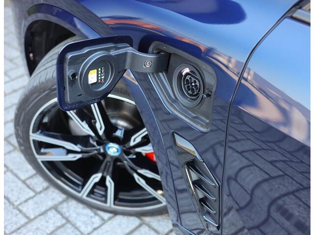 BMW X5 50e xDrive *Sky*B&W*M Sport Pro*Trekhaak*Soft-Close*Vierwielbesturing*