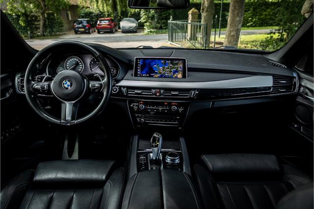 BMW X5 xDrive40e M Sport Adaptive Cruise Panorama HUD