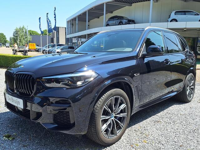BMW X5 xDrive45e M-Sport (Pano,Trekhaak,Leer,Luchtvering)