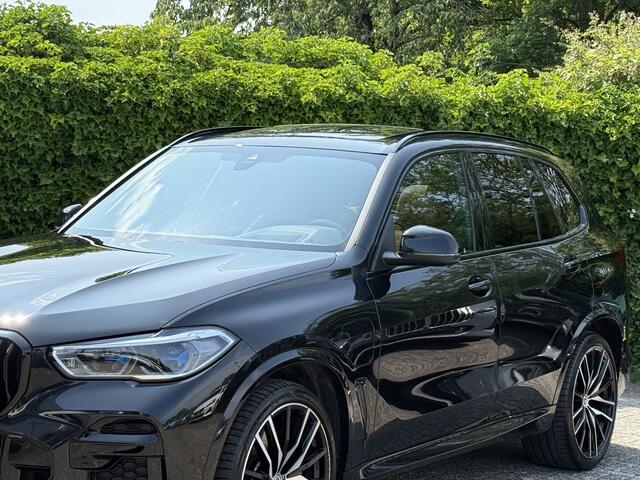 BMW X5 xDrive45e M-Sport | 22" | Panorama | Harman/Kardon | Head-Up | Trekhaak | 4x Stoelverw. | Laser | Camera