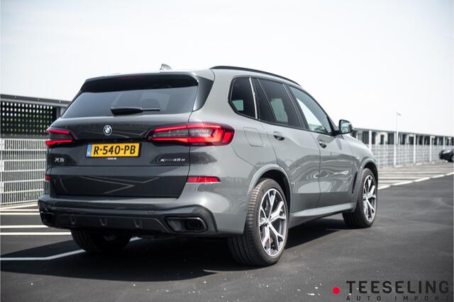 BMW X5 xDrive45e High Executive | GRATIS ONDERHOUD | Carbon | SkyLounge