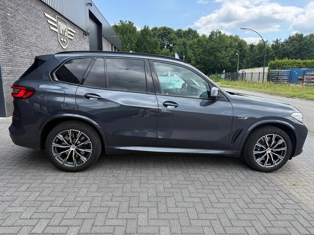 BMW X5 xDrive45e High Executive | 1E EIGENAAR | 12MND GARANTIE | LASER | BOWERS WILKINS | STOELMASSAGE | PANODAK | LUCHTVERING |