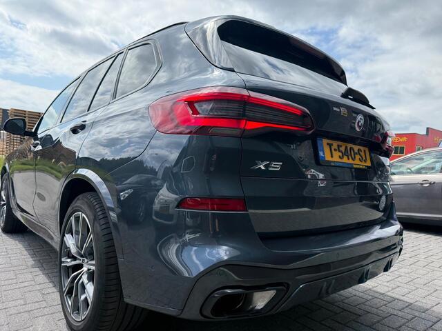 BMW X5 xDrive45e High Executive | 1E EIGENAAR | 12MND GARANTIE | LASER | BOWERS WILKINS | STOELMASSAGE | PANODAK | LUCHTVERING |