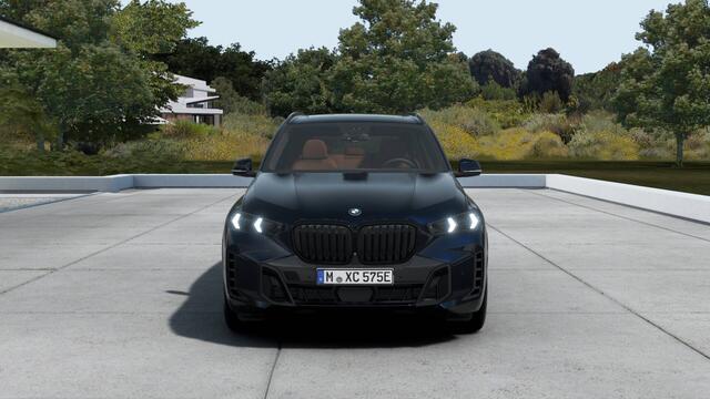 BMW X5 xDrive50e High Executive M Sport Automaat / Panoramadak / Trekhaak / Soft-Close / Massagefunctie / Stoelventilatie / Comfort Access / Active Steering / Adaptieve LED / Parking Assistant Professional / Harman Kardon