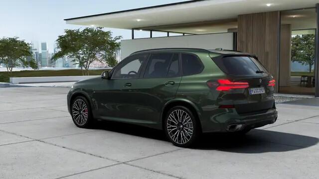 BMW X5 xDrive50e High Executive M Sport Automaat / Panoramadak Sky Lounge / Trekhaak / Massagefunctie / Bowers & Wilkins / Soft-Close / Parking Assistant Professional / Adaptieve LED