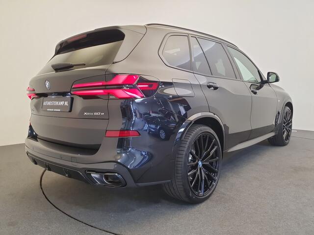 BMW X5 xDrive50e M-Sport Pro Trekhaak, Panoramadak, Soft Close, H/K