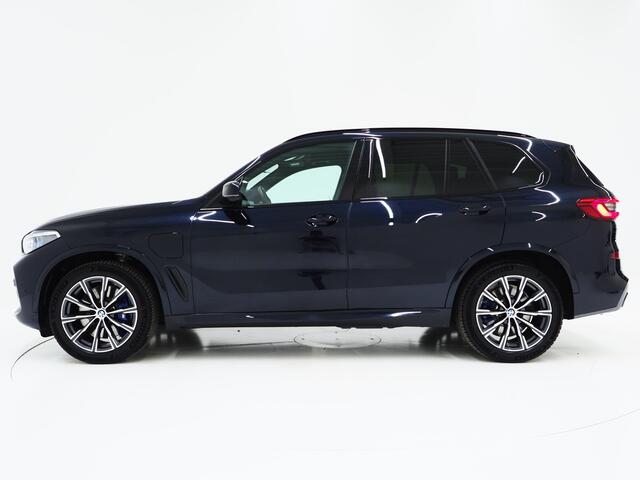 BMW X5 xDrive45e M-Sport Shadow | Panoramadak | LaserLED | Nightvision | Luchtvering | 360 | Trekhaak
