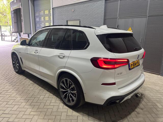 BMW X5 xDrive45e High Executive | M-Sport | Panoramadak | Head-Up | Vol-Leder | Trekhaak | ACC