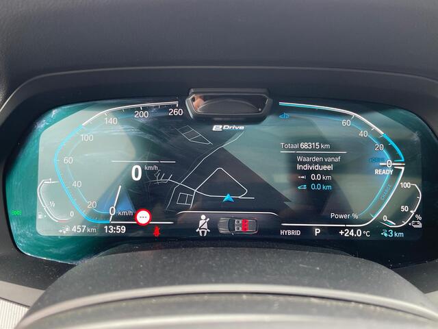 BMW X5 xDrive45e High Executive M Sport 21"/Panoramadak/Trekhaak/LED Laser/Head-up/Keyless/Adaptieve cruise/Harman Kardon/Dodehoek/360 camera/Luchtvering