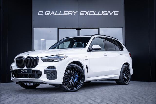 BMW X5 xDrive45e High Executive - M Sport | Panorama | Memory | Luchtvering | ACC